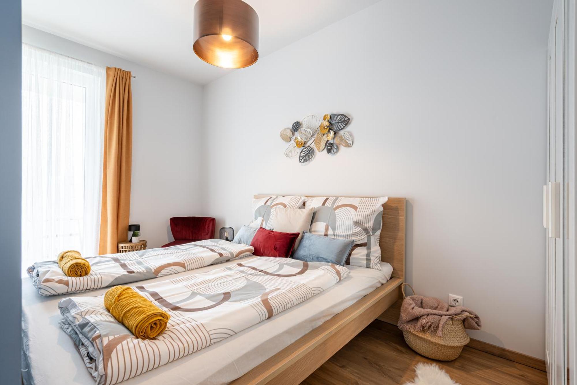 Blooming Budapest Apartment With Free Underground Parking Zewnętrze zdjęcie